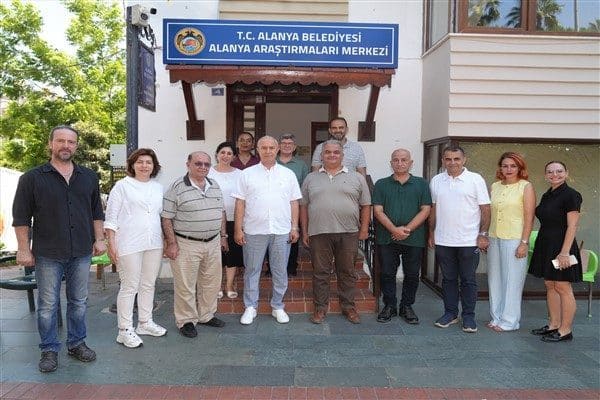 Alanya Belediye Başkanı Özçelik, bu yılın Mart ayında gerçekleştirilen Belediye