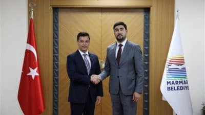 Kazakistan Cumhurbaşkanı Yardımcısı ve Halk Meclisi Başkan Yardımcısı Rassul Akhmedov,