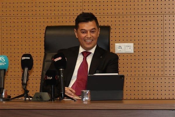 Başkan Ünlü, 24 Temmuz Gazeteciler ve Basın Bayramı dolayısıyla yayımladığı