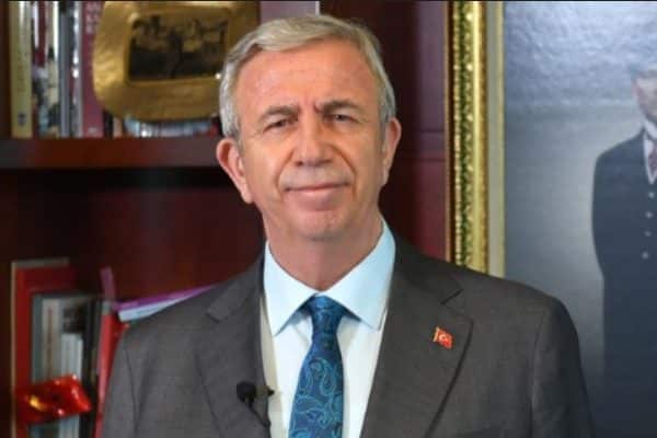Başkan Yavaş, yaptığı açıklamada "Adana Büyükşehir Belediye Başkanımız Zeydan Karalar,