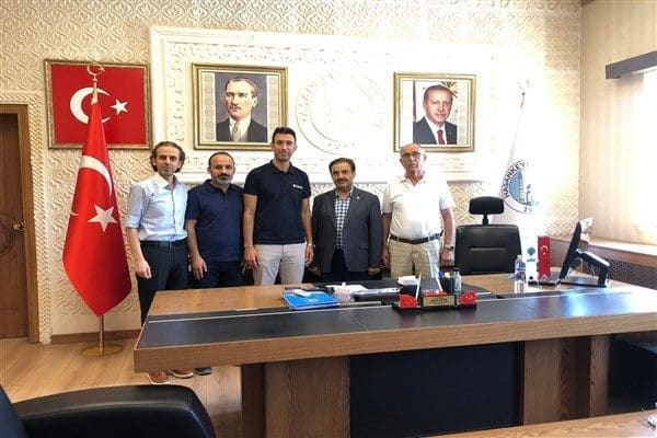 İlk olarak Kozluk Kaymakamlığı görevine atanan Ümit Fırat Böçkün’e hayırlı