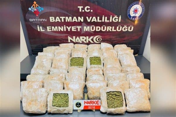Batman İl Emniyet Müdürlüğü Narkotik Suçlarla Mücadele Şube Müdürlüğünce yapılan