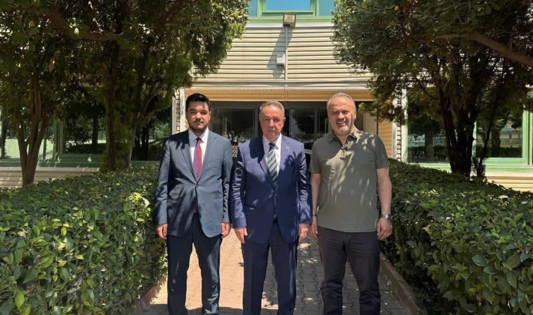 Bursa’da kamu yönetimi, yerel siyaset ve şehircilik üzerine önemli temaslarda