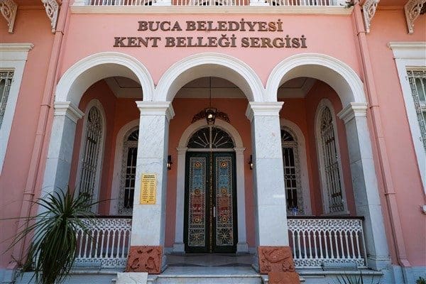 Buca Belediye Başkanı Görkem Duman, Kent Belleği Sergisi ile geçmişe