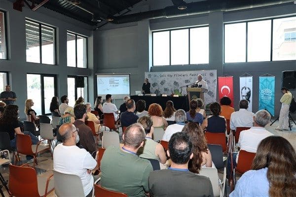 Bu yıl 9’uncusu düzenlenen Çalı Köy Filmleri Festivali kapsamında organize