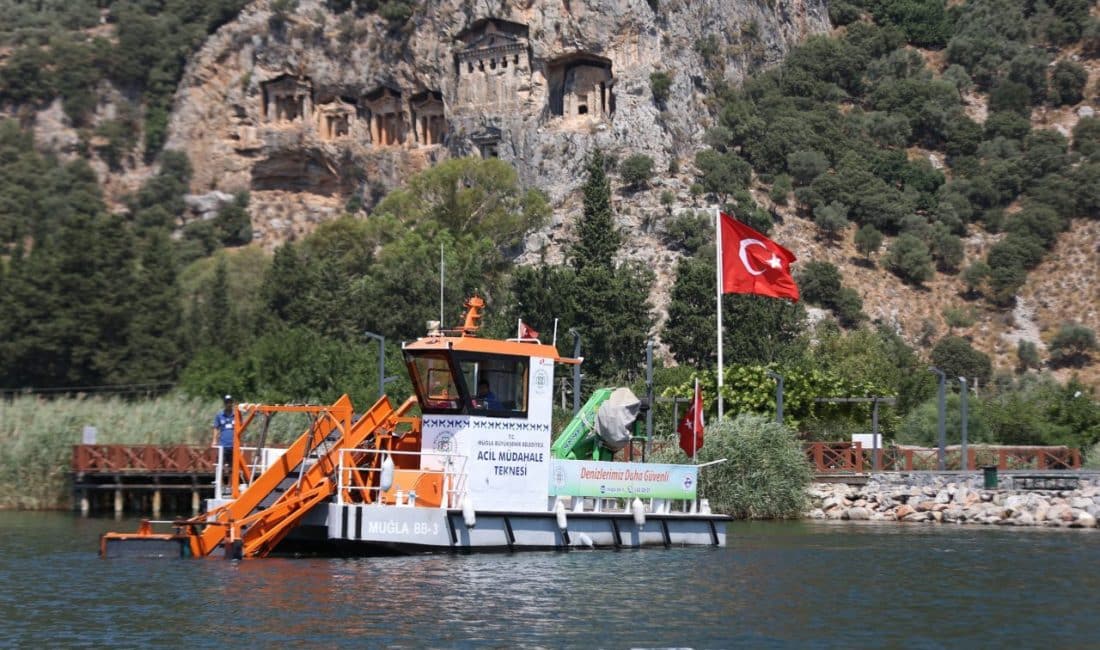 Muğla Büyükşehir Belediyesi, doğaya duyarlı yaklaşımıyla çevresel temizlik ve deniz