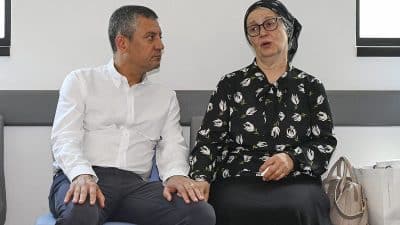 Cumhuriyet Halk Partisi (CHP) Genel Başkanı Özgür Özel, Beylikdüzü Belediye