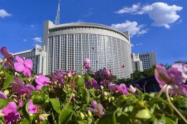 Çin Dışişleri Bakanlığı, İran nükleer sorununa her zaman siyasi, diplomatik