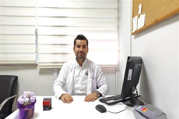 Psikolog Elik, ebeveynlerin, çocuklarını oyalamak amacıyla dijital cihazlara yönlendirmesinin kısa