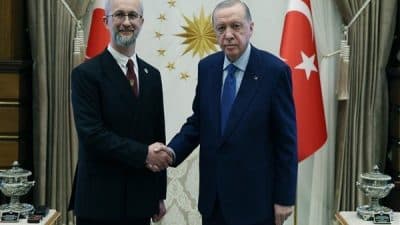 Cumhurbaşkanı Recep Tayyip Erdoğan, Ukrayna Büyükelçisi Nariman Celalov’u Cumhurbaşkanlığı Külliyesinde
