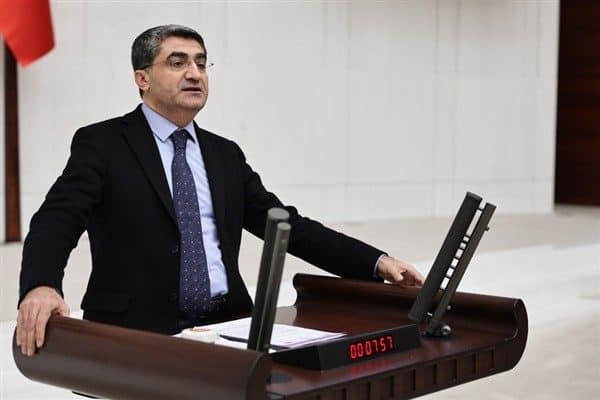 DEVA Partisi Genel Başkan Yardımcısı ve Mersin Milletvekili Ekmen, TBMM