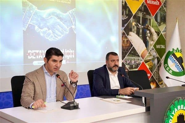 Etkinlikte, Afrika pazarının gelecek vizyonu ile Afrika’ya ihracatın stratejik yolları