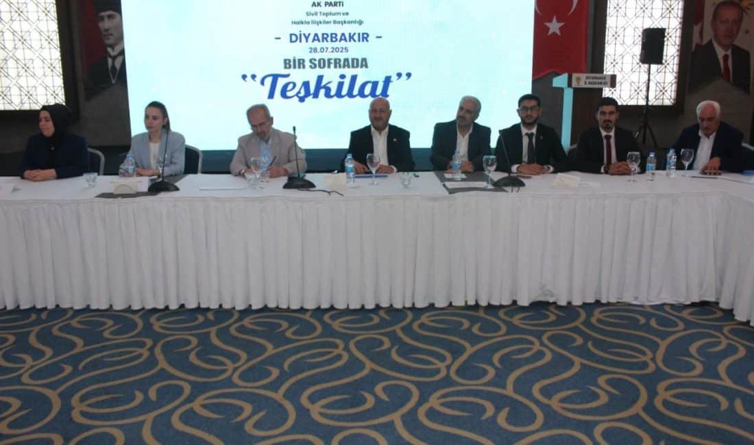 "Terörsüz Türkiye" vizyonu etrafında kenetlenen yüzlerce STK temsilcisi, AK Parti