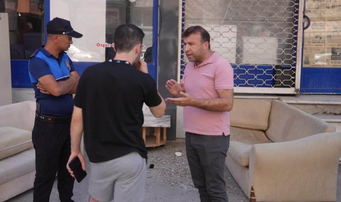 Temizlik kampanyasının üçüncü gününde Nusrettin Mahallesi'nde yürütülen kapsamlı çalışmalar sırasında,