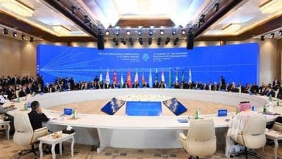Azerbaycan Cumhurbaşkanı İlham Aliyev, Ekonomik İşbirliği Teşkilatı'nın (EİT) 17. Zirvesi’ne