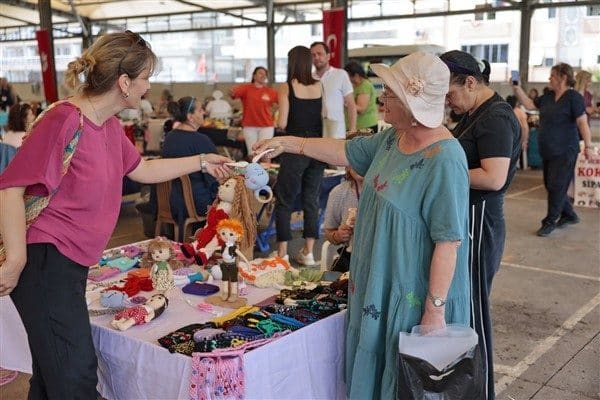 Konak Belediyesi’nin kadınlara ekonomik destek sağlamak amacıyla geçtiğimiz aylarda Hatay