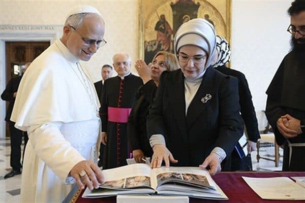 Cumhurbaşkanı Recep Tayyip Erdoğan'ın eşi Emine Erdoğan, Papalık Sosyal Bilimler