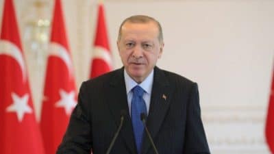 Cumhurbaşkanı Recep Tayyip Erdoğan, Azerbaycan'da düzenlenen Ekonomik İşbirliği Teşkilatı 17.