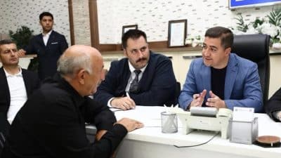 Belediyeden yapılan açıklamada, şehrin geleceğine yön verecek projelerin, devam eden
