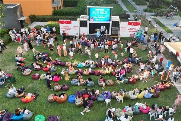 Esenyurt Belediyesi tarafından düzenlenen açık hava etkinliklerinin ikincisi Hep İstanbul