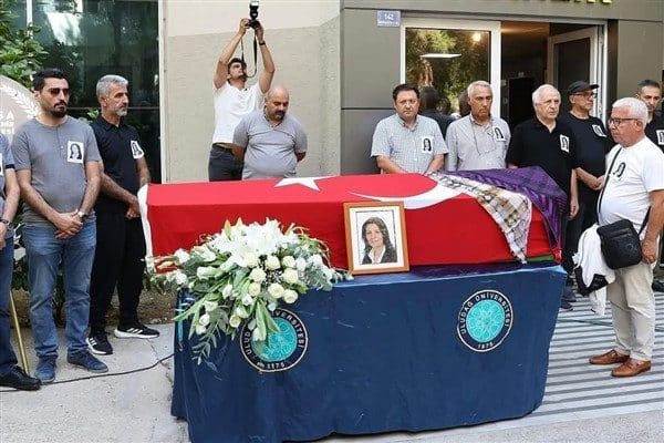 Cumhuriyet Halk Partisi (CHP) eski Bursa Milletvekili ve Genel Başkan