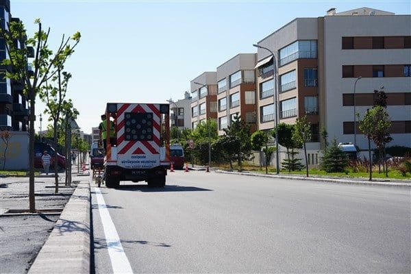 Ekipler son olarak Batıkent Mahallesi ile Karagözler Boyacıoğlu Mahallesi’ni birbirine