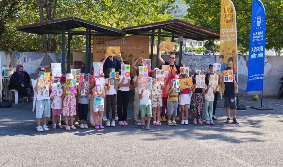 Bursa Büyükşehir Belediyesi tarafından başlatılan ‘Bursa Sanatla Yeşeriyor’ etkinlikleri kapsamında