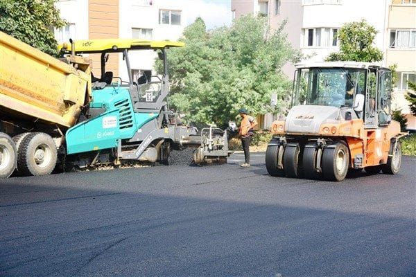 Fen İşleri Müdürlüğü ekipleri tarafından yürütülen çalışmalar kapsamında, özellikle yoğun