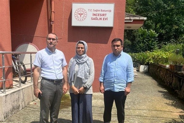 İl Sağlık Müdürlüğü uzmanlarından Salih Yıldırım’ın da eşlik ettiği ziyaretlerde,