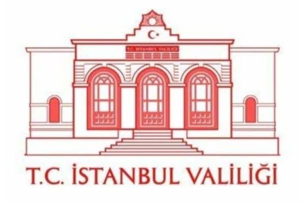 İstanbul Valiliği'nden yapılan açıklamada, Silivri’deki orman yangınına ekiplerin karadan ve