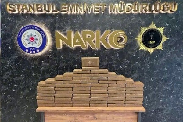 İçişleri Bakanı Yerlikaya, İstanbul’un Çatalca ilçesinde düzenlenen narkotik operasyonunda 60 kilogram