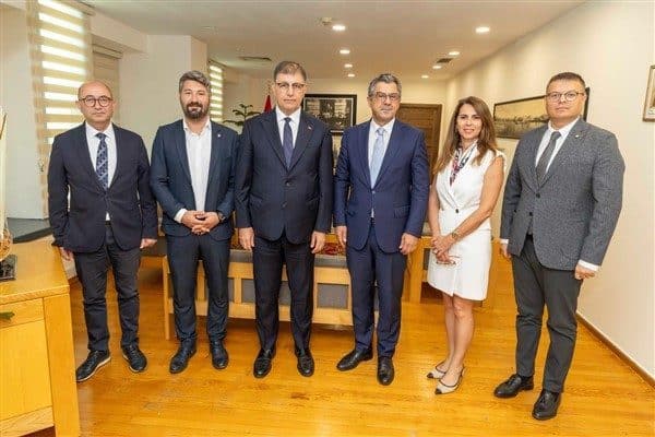 İki kardeş şehir arasında iş birliklerinin artacağını söyleyen Başkan Tugay,