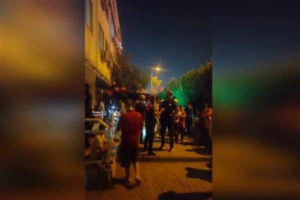 İzmir’in Gaziemir ilçesindeki bir engelli bakımevinde çıkan yangın, korku dolu