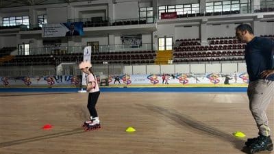 İzmir Büyükşehir Belediyesi, yaz mevsiminde farklı spor branşlarında da hizmet