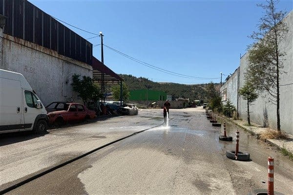 Özellikle sanayi alanlarında oluşan atıklar ve kullanım yoğunluğundan kaynaklanan kirliliğin