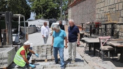 Toplam 12 metre genişliğe sahip olacak yeni yol, Kumyalı Plajı’na