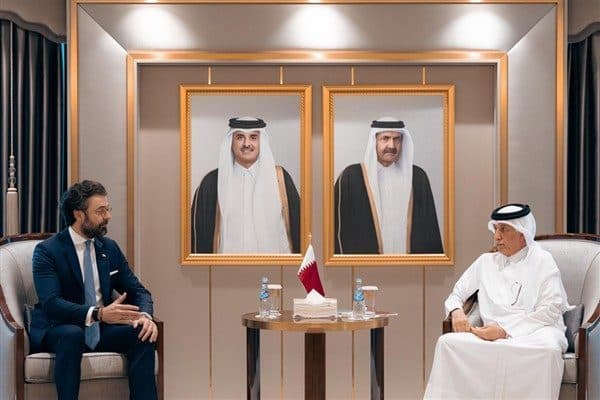 Katar'ın Dışişlerinden Sorumlu Devlet Bakanı Al Muraikhi, İspanya Krallığı'nın Katar