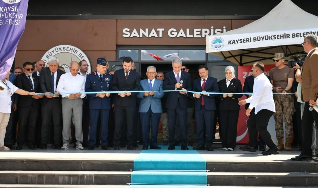 Kayseri Büyükşehir Belediye Başkanı Dr. Memduh Büyükkılıç, TBMM Milli Savunma