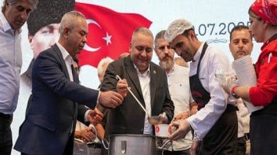 Keçiören Belediye Başkanı Dr. Mesut Özarslan’ın ev sahipliğinde gerçekleşen programa