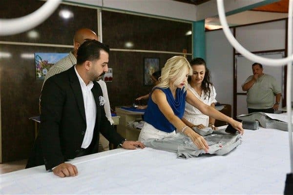 Kepez Belediyesi bünyesinde faaliyet gösteren Tekstil Atölyesi, kadın emeğine dayalı