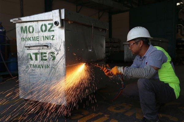 Kepez Belediyesi Temizlik İşleri Müdürlüğü’ne bağlı Konteyner Üretim ve Geri