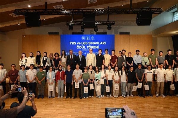 Büyükşehir Belediyesi Taş Bina Kültür Sanat’ın ev sahipliği yaptığı programda