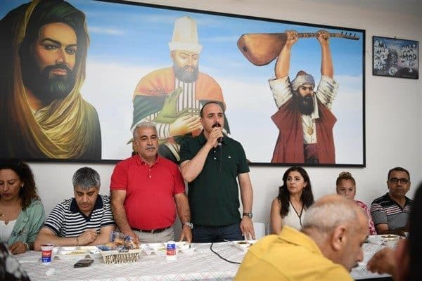 Konyaaltı Belediye Başkanı Kotan, Yas-ı Muharrem’in on ikinci gününde Pir