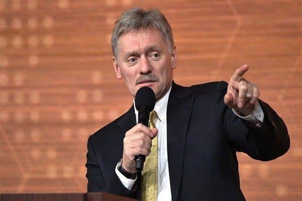 Peskov, NATO Kara Kuvvetleri Komutanı Christopher Donahue'nin, NATO'nun Kaliningrad bölgesindeki