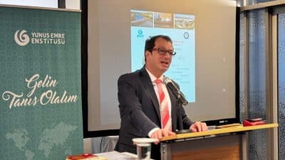 Dicle Üniversitesi Rektörü Prof. Dr. Kamuran Eronat, Almanya’nın başkenti Berlin’de