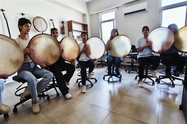 Gençlik Merkezi’nden yapılan açıklamada, Kaymakamın destekleriyle müzik atölyesinde yürütülen çalışmaların