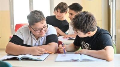 17 ilçede hizmet veren MABEM’lerde sınava hazırlanan bir öğrenci 500