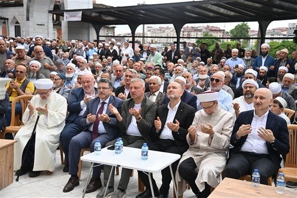 Trabzon Büyükşehir Belediye Başkanı Genç, Of ilçesinde Mahmud Efendi Külliyesi’nin