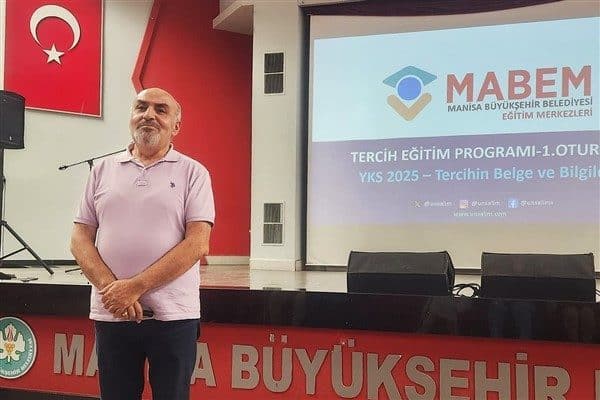 Üniversite adaylarının bilinçli ve doğru tercihler yapabilmesi adına yürütülen danışmanlık