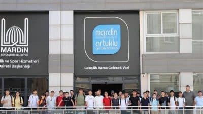 Mardin Büyükşehir Belediyesi Gençlik Merkezi’ne üye olan 1. etap erkek